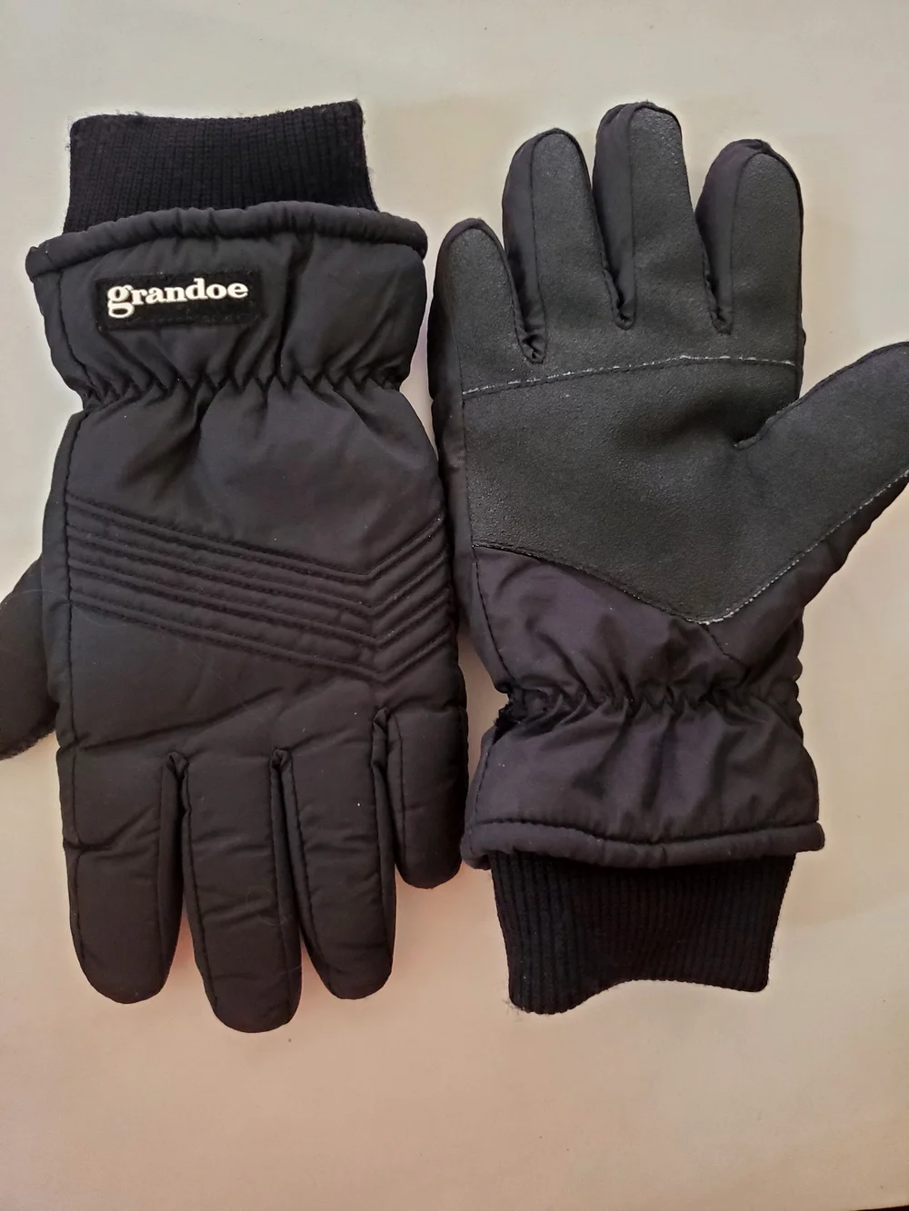 Grandoe Vapor Barrier Black Insulated Textured Winter Ski  Snow Gloves, W Medium